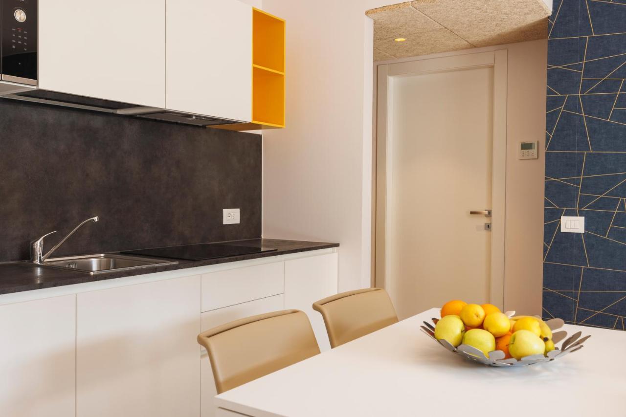 Lake Side Suites Riva del Garda Exterior foto