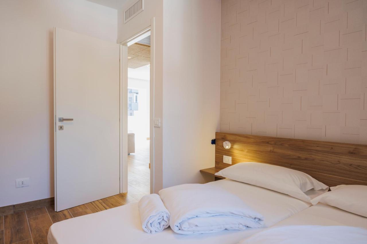 Lake Side Suites Riva del Garda Exterior foto