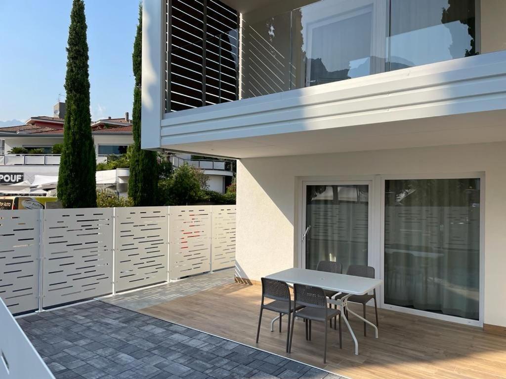 Lake Side Suites Riva del Garda Exterior foto